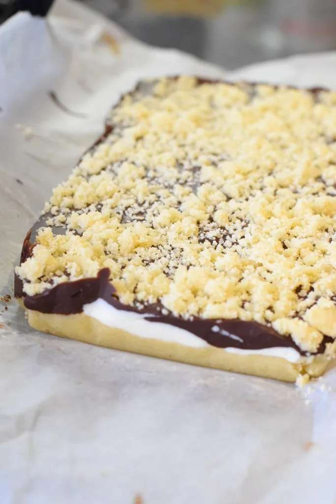 keto no bake s'mores bar keto no bake s'mores bar