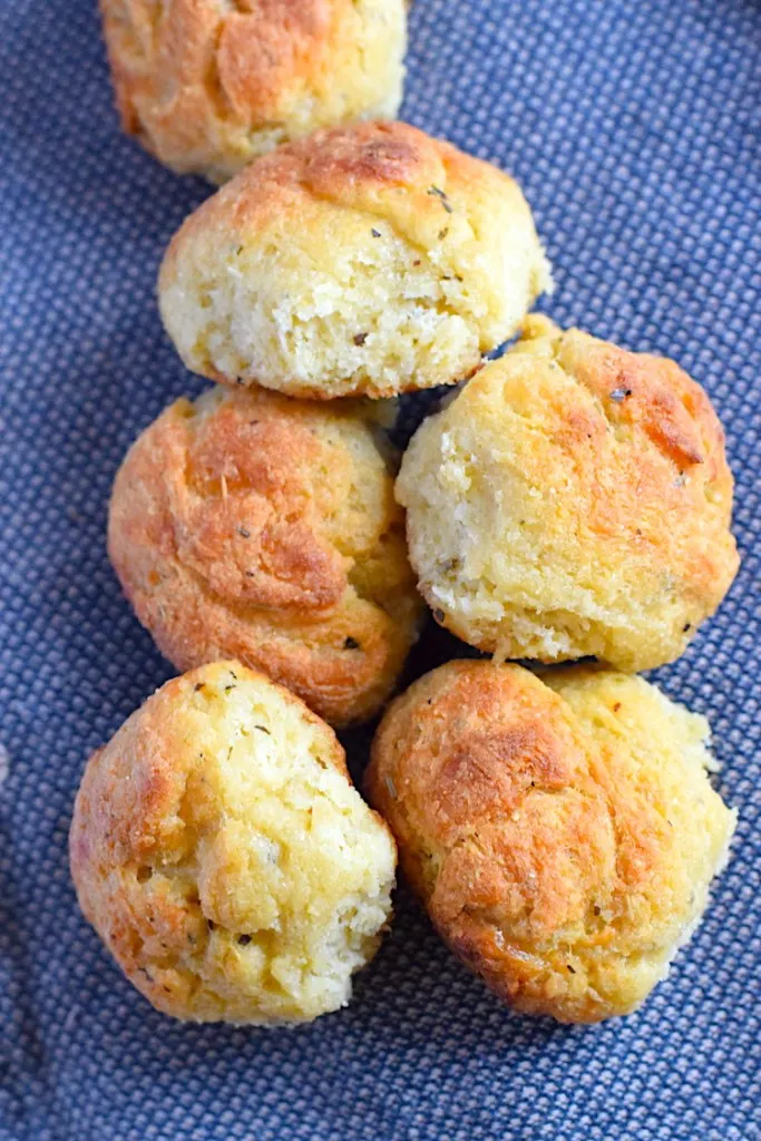 keto almond flour buns