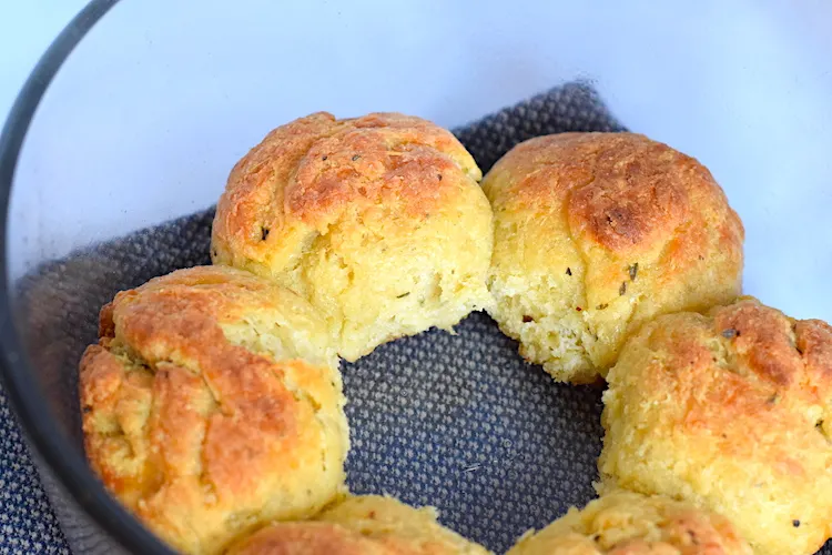 keto bread rolls