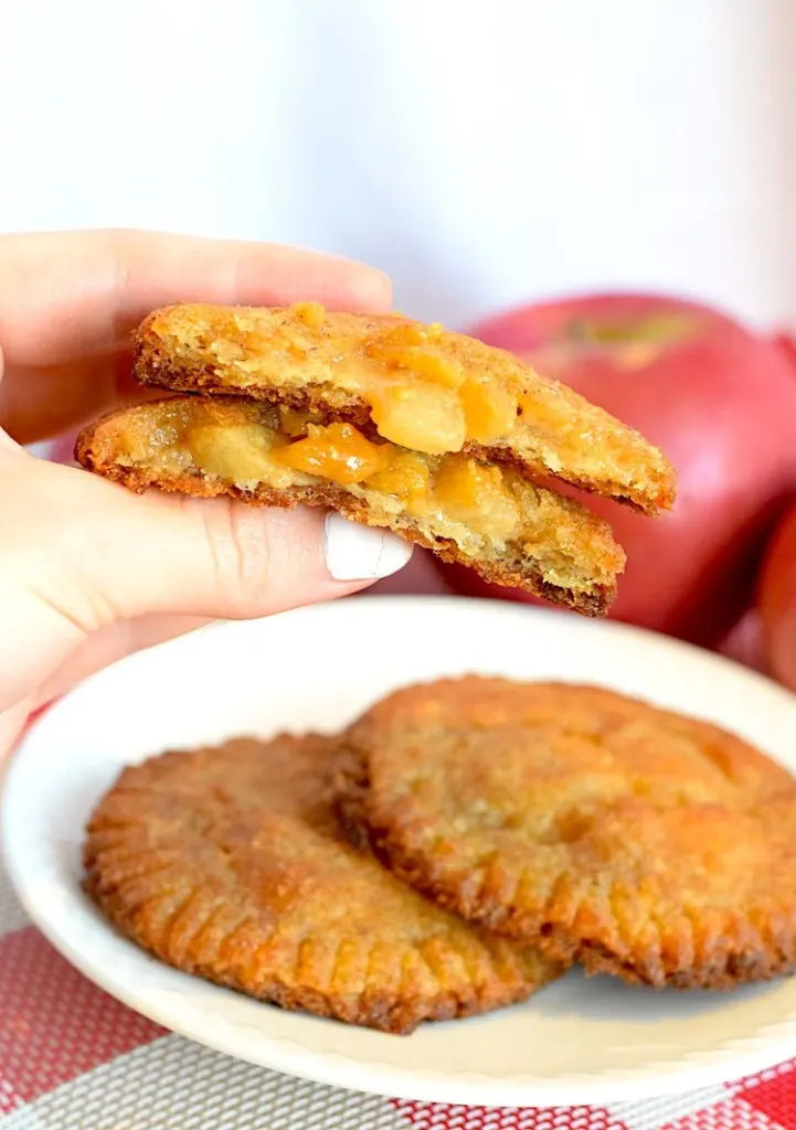 keto apple pastry