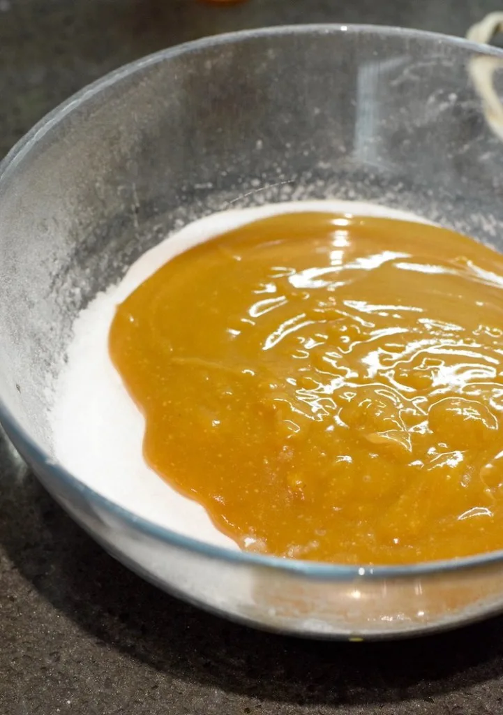 peanut butter, heavy cream, vanilla extract, allulose, monkfruit