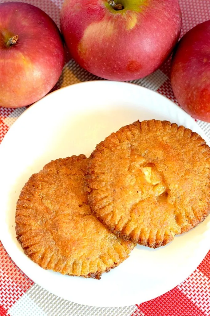 keto apple caramel hand pies 