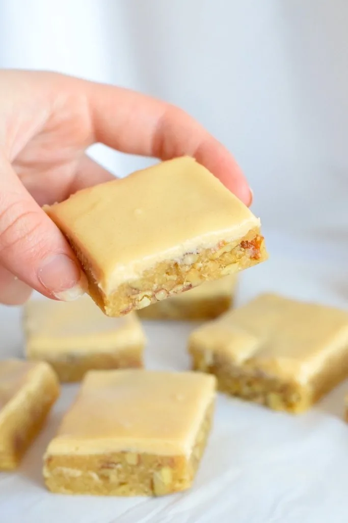 Keto Caramel Pecan Bars