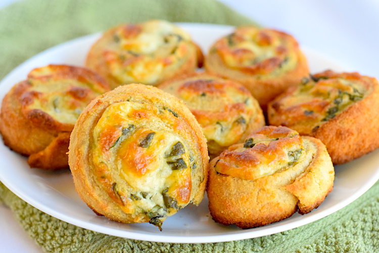 Keto Spinach and Cheese Puff Pastry