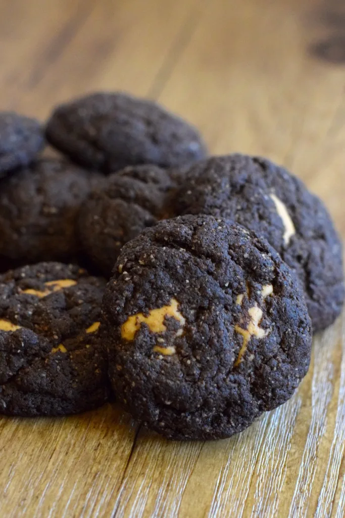 low carb chocolate peanut butter stuffed cookies