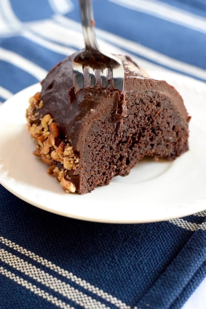 almond flour keto chocolate cake