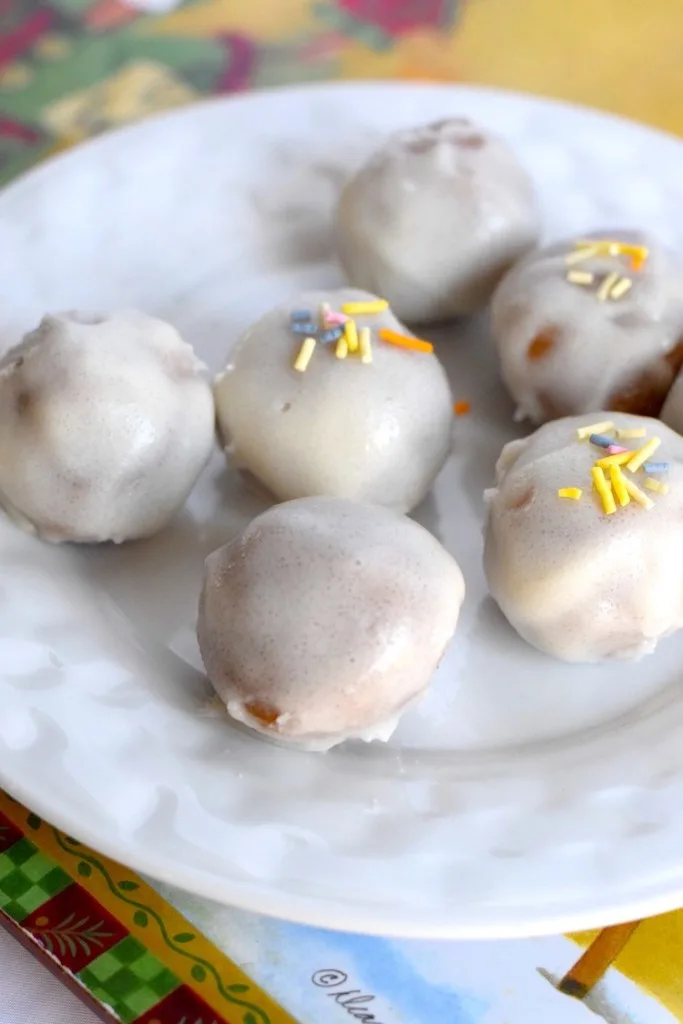 keto gingerbread bites