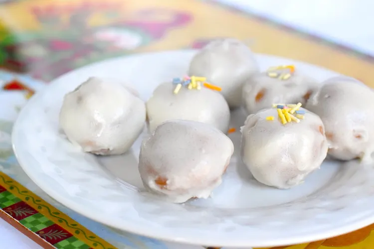 keto gingerbread cream cheese bites