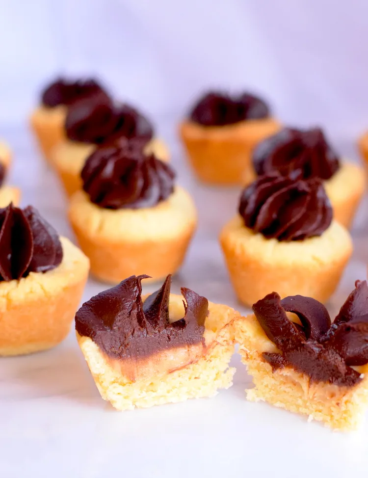 keto cookie twix cups keto cookie twix cups