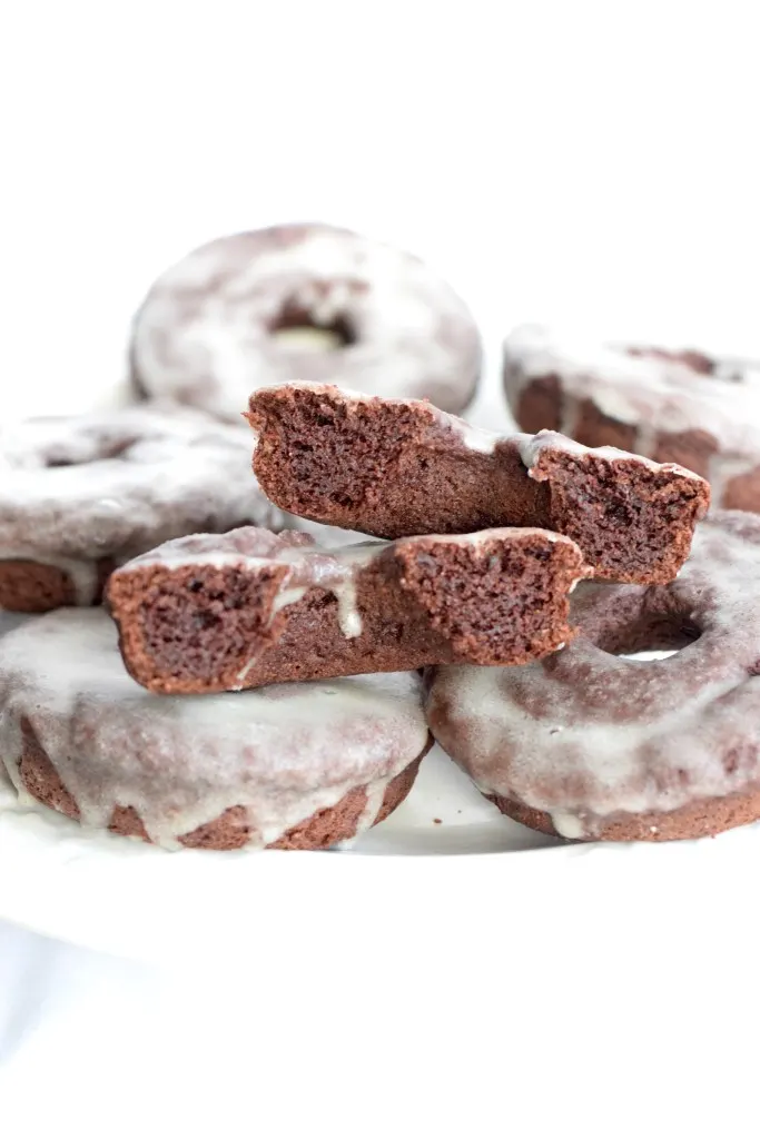keto sour cream chocolate donuts