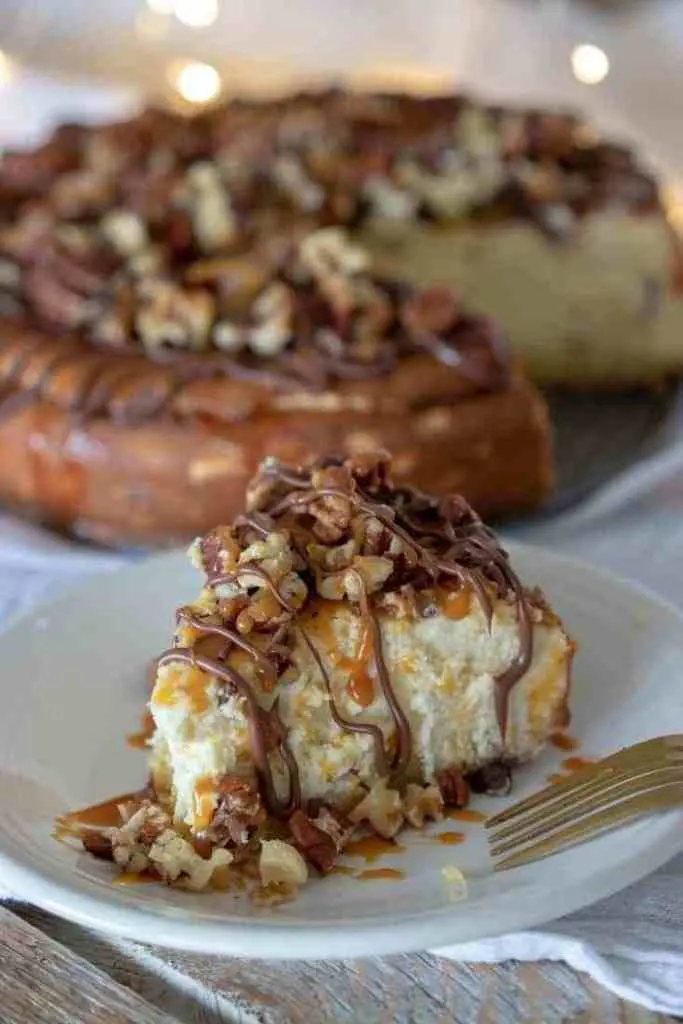 keto caramel pecan turtle cheesecake