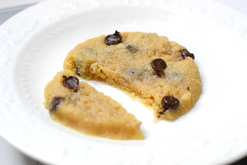 easy healthy chocolate chip cookie
