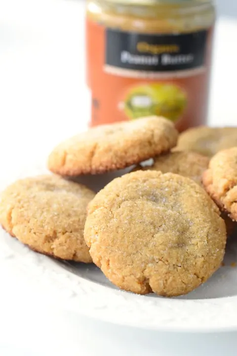 Chewy Keto Peanut Butter Cookies