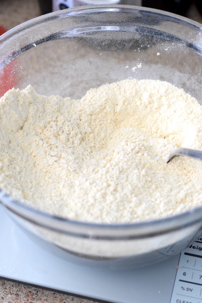 vital wheat gluten, lupin flour, oat fiber