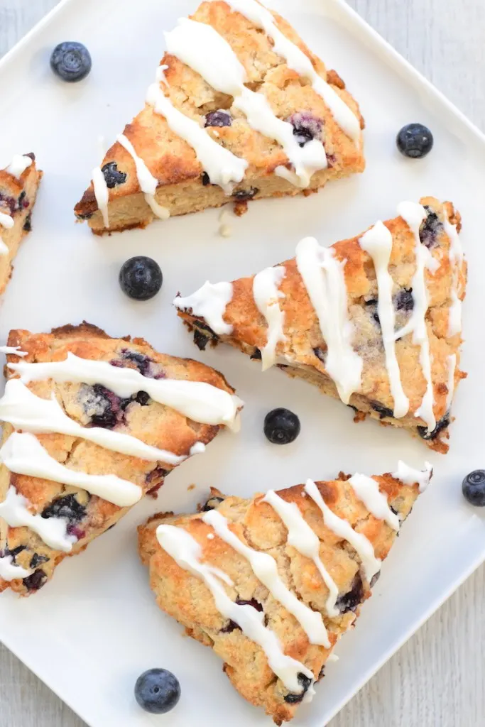 keto blueberry low carb scones