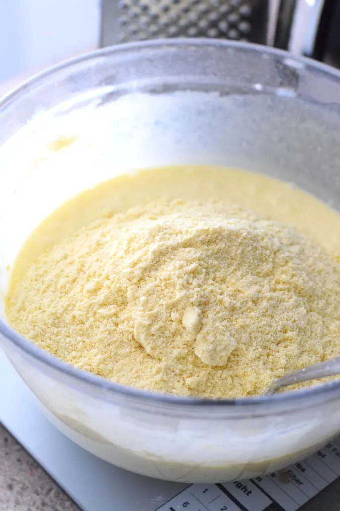 almond flour, lupin flour, eggs, butter, cream