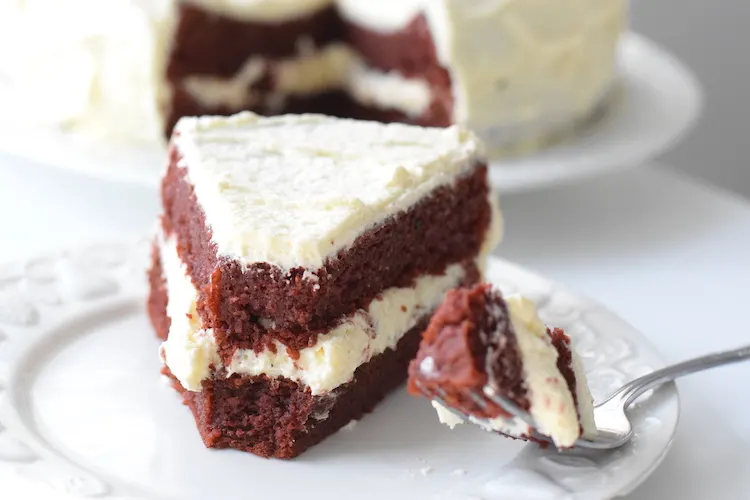 healthy-red-velvet-cake