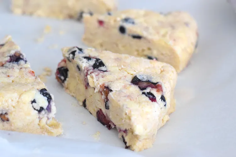 keto blueberry scones dough