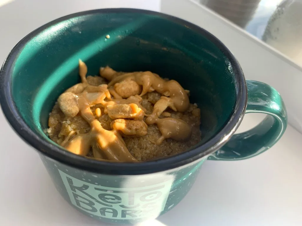keto peanut butter mug cake
