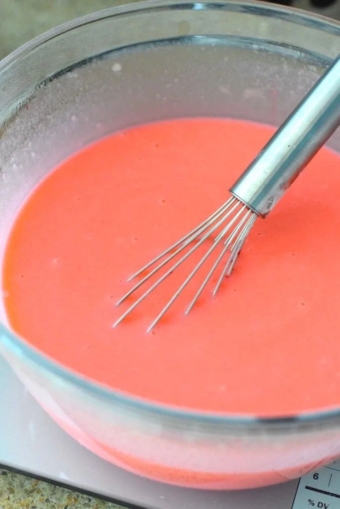 red food colouring