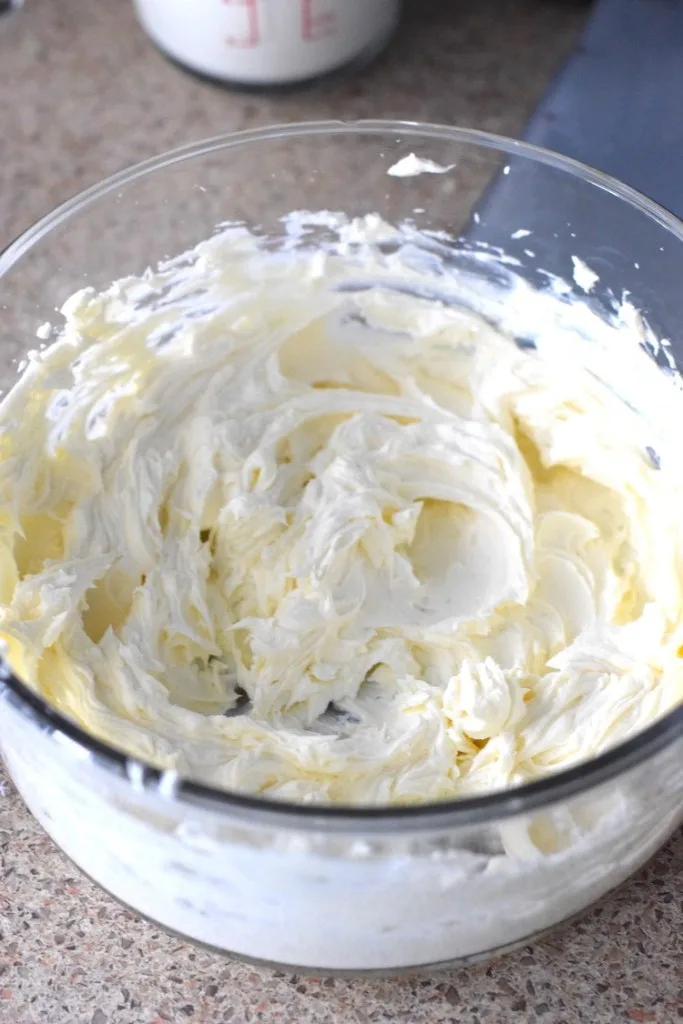 whipped cream cheese