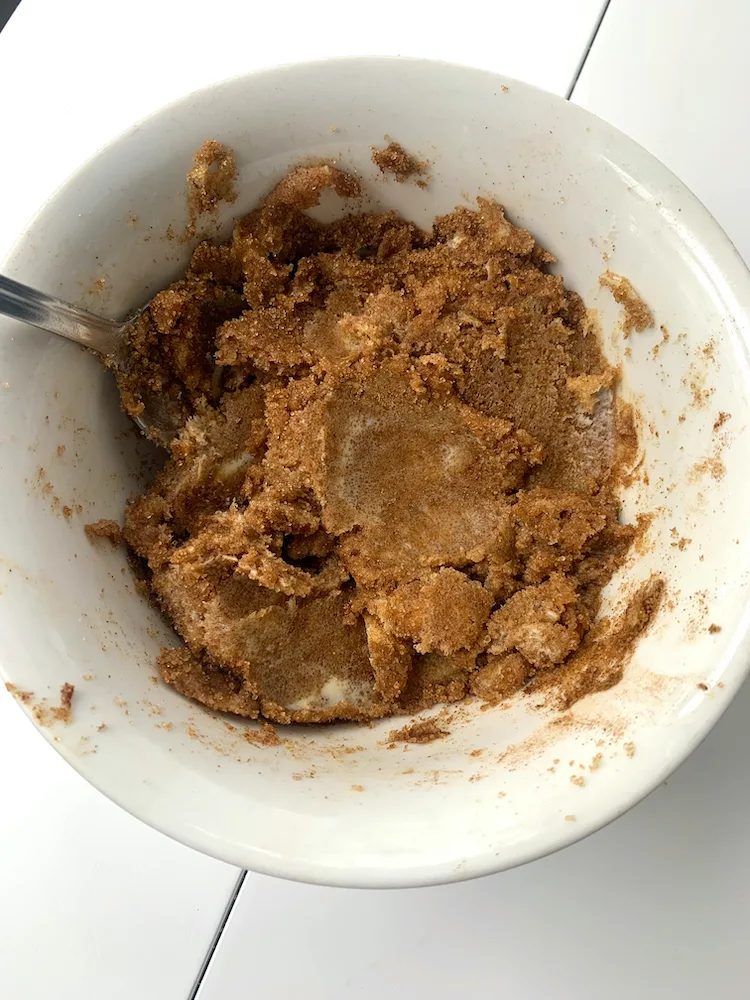 keto brown sugar cinnamon roll filling