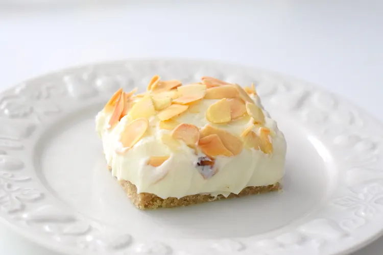 keto almond cheesecake