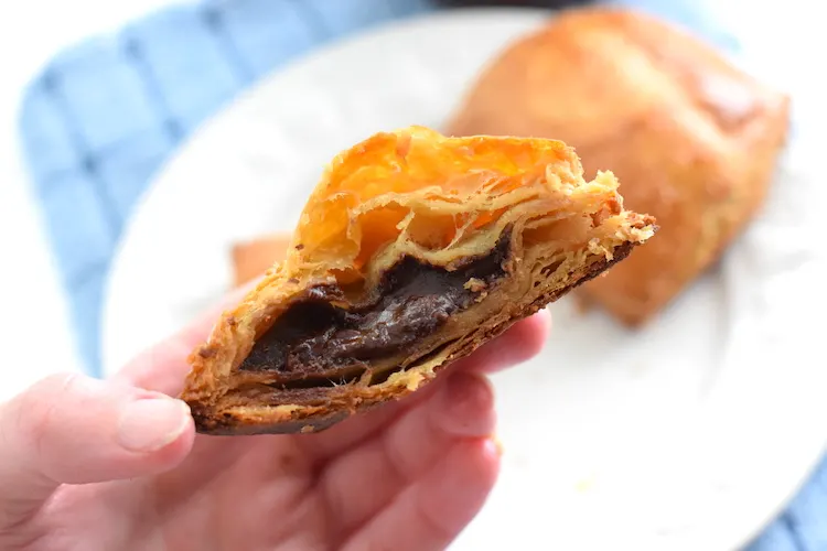 keto chocolate pastry