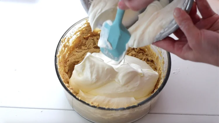 whipped cream peanut butter cream cheese