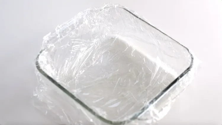 plastic wrap 8x8 dish